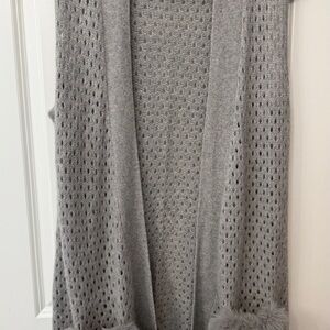 Magaschoni Cashmere Light Gray Open-Front Cardigan with Faux Fur Pockets